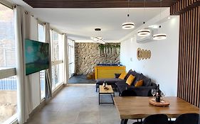 Yalarent Europe Apartments- Luxury Big Apartmens With Lake View